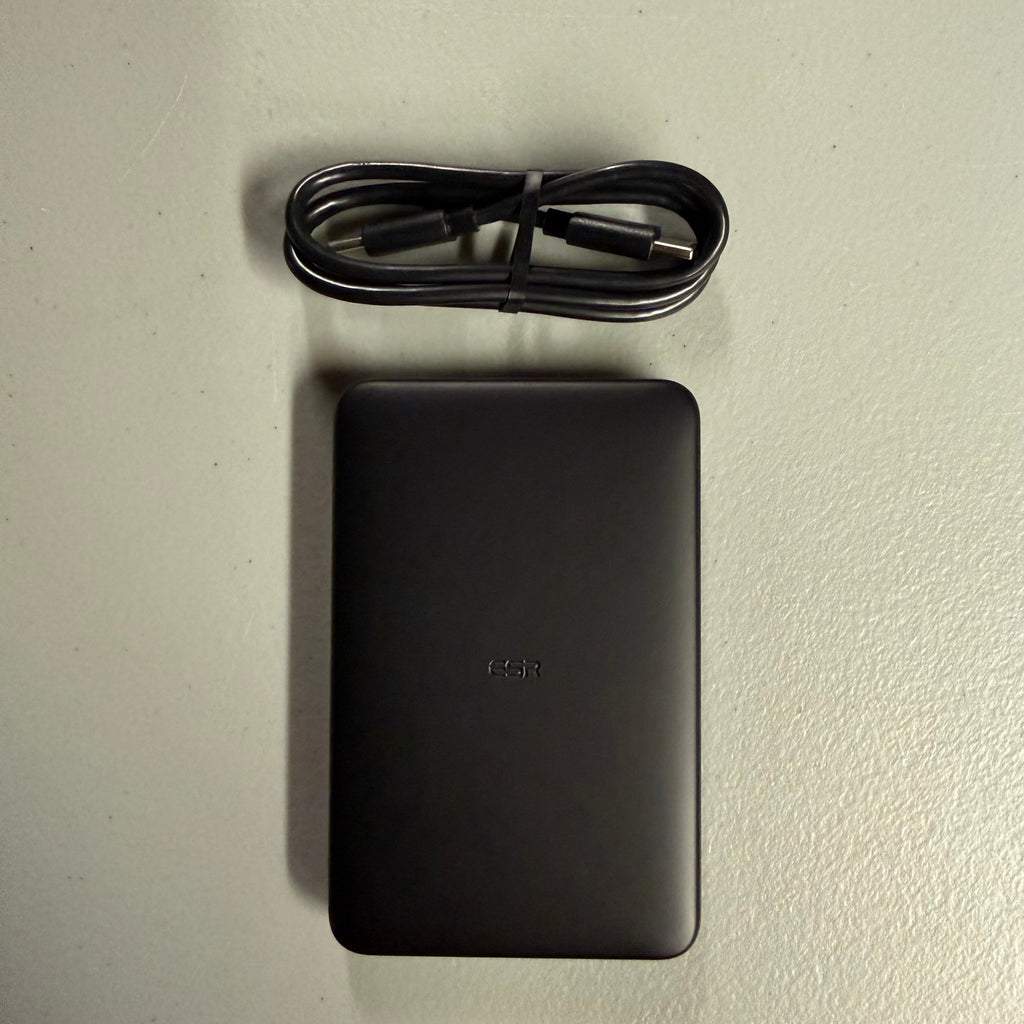ESR Qi2 MagSlim Wireless Power Bank 5000mAh - MagSafe Compatible (Open Box/Like New))