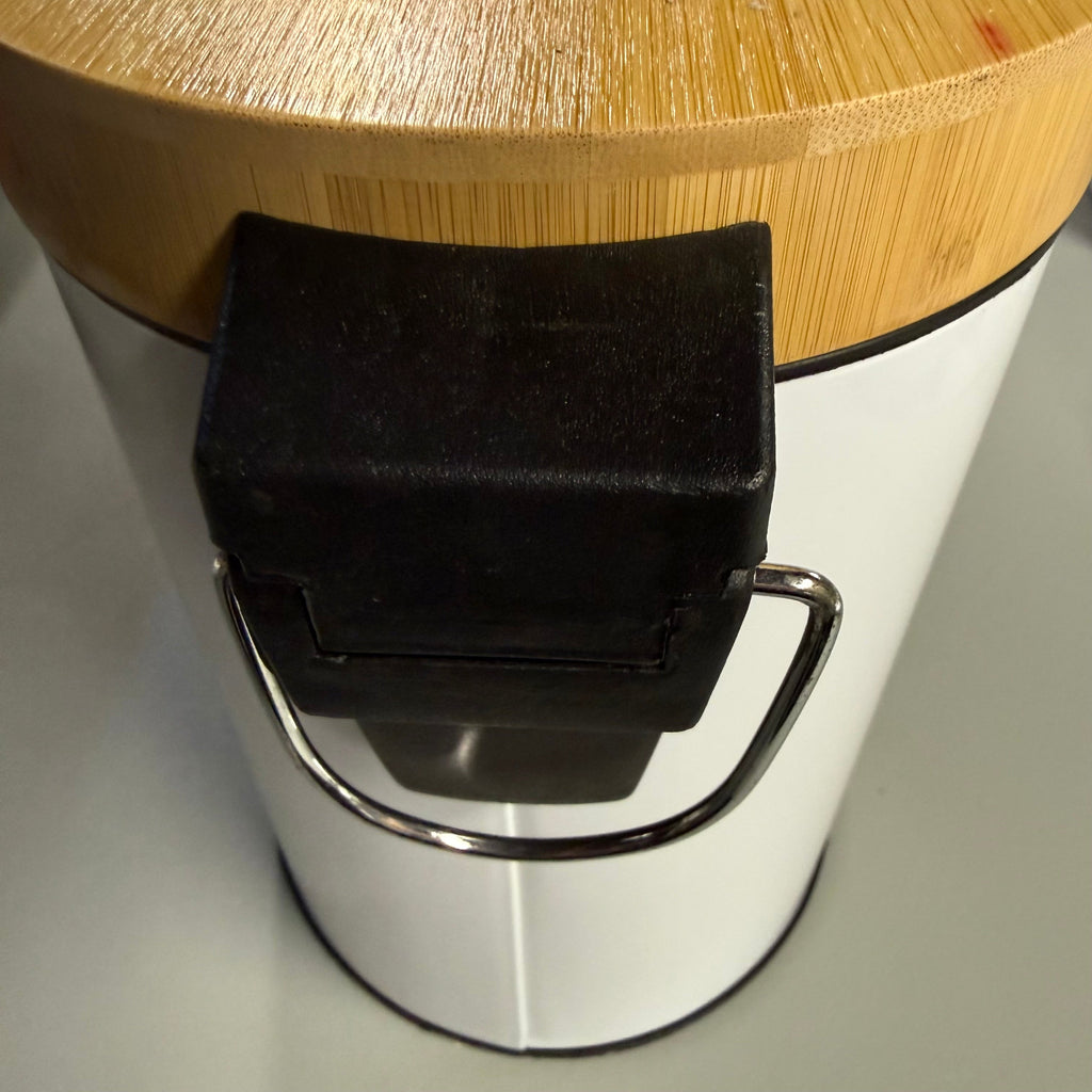 Vorzavarri Small Trash Can with Bamboo Lid and Pedal - Open Box Like New