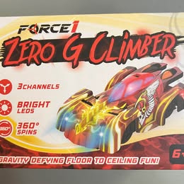 Force1 Zero G Climber - Gravity Defying Wall & Ceiling RC Car
