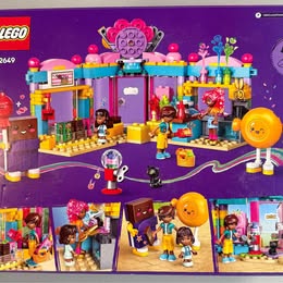 LEGO Friends Heartlake City Candy Store 42649 - 376 Pieces Building Set
