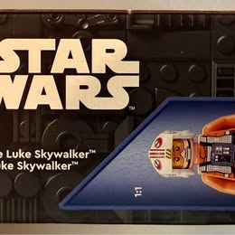 LEGO Star Wars 75390 X-Wing Starfighter Mech Building Set