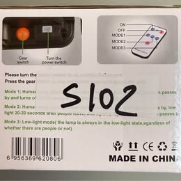 Solar Motion Sensor Light - 122 SMD LEDs with Remote Control - Open Box Like New