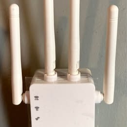 Dual Band WiFi Repeater AC1200 - 2.4GHz & 5GHz Range Extender - Open Box