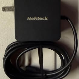 Nekteck USB-C PD 45W Fast Charger with Captive Cable (Open Box)