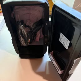 OMMO Thermo Electric Refrigerator Cooler & Warmer - Portable 6L Mini Fridge (Open Box)