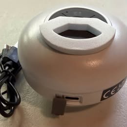 Splash-Proof Bluetooth 5.0 Shower Speaker - Wireless Portable Speaker (Open Box)