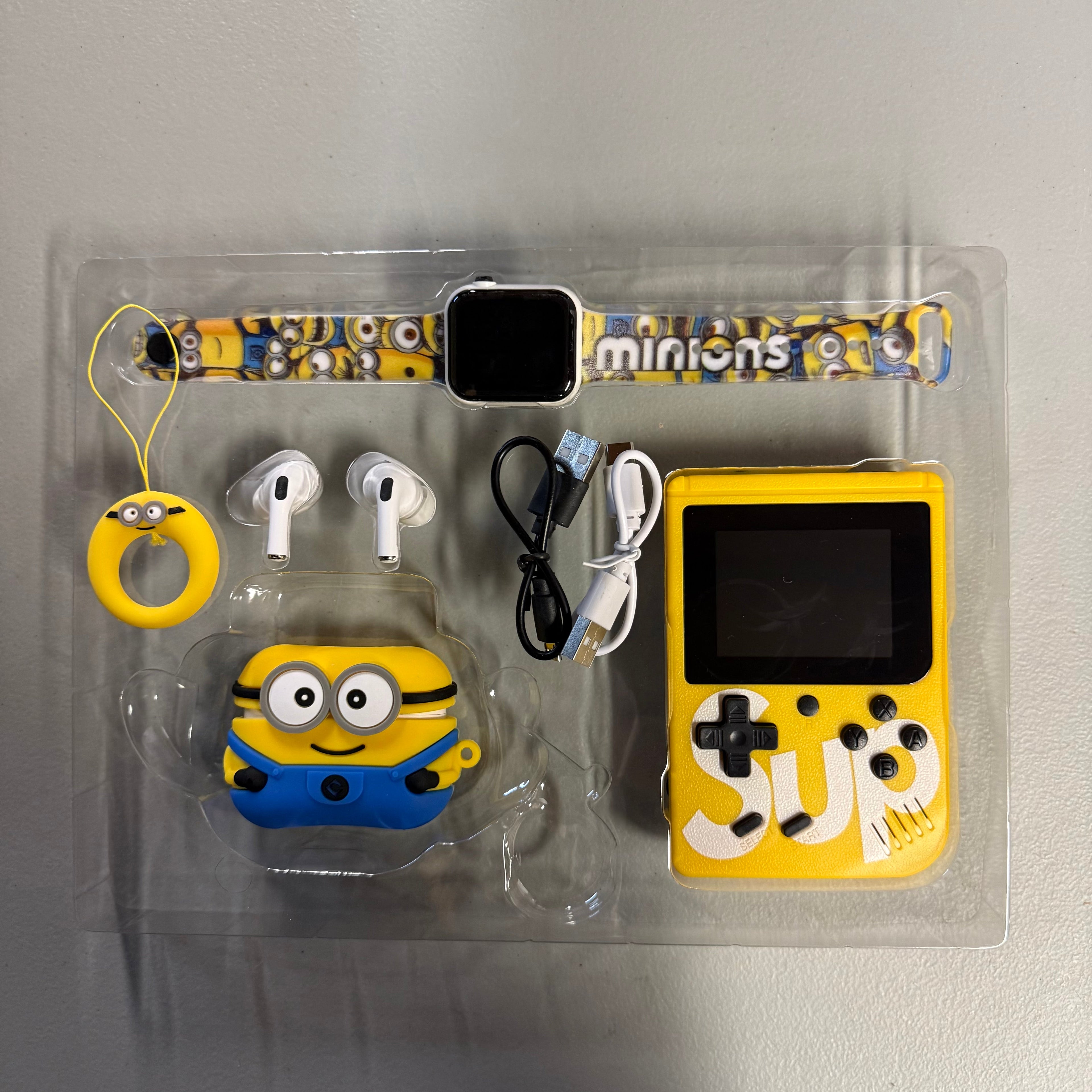 Minions 4-in-1 Gift Set - Watch, Earbuds, Game Console & Case GT-67 (Open Box, Like New)