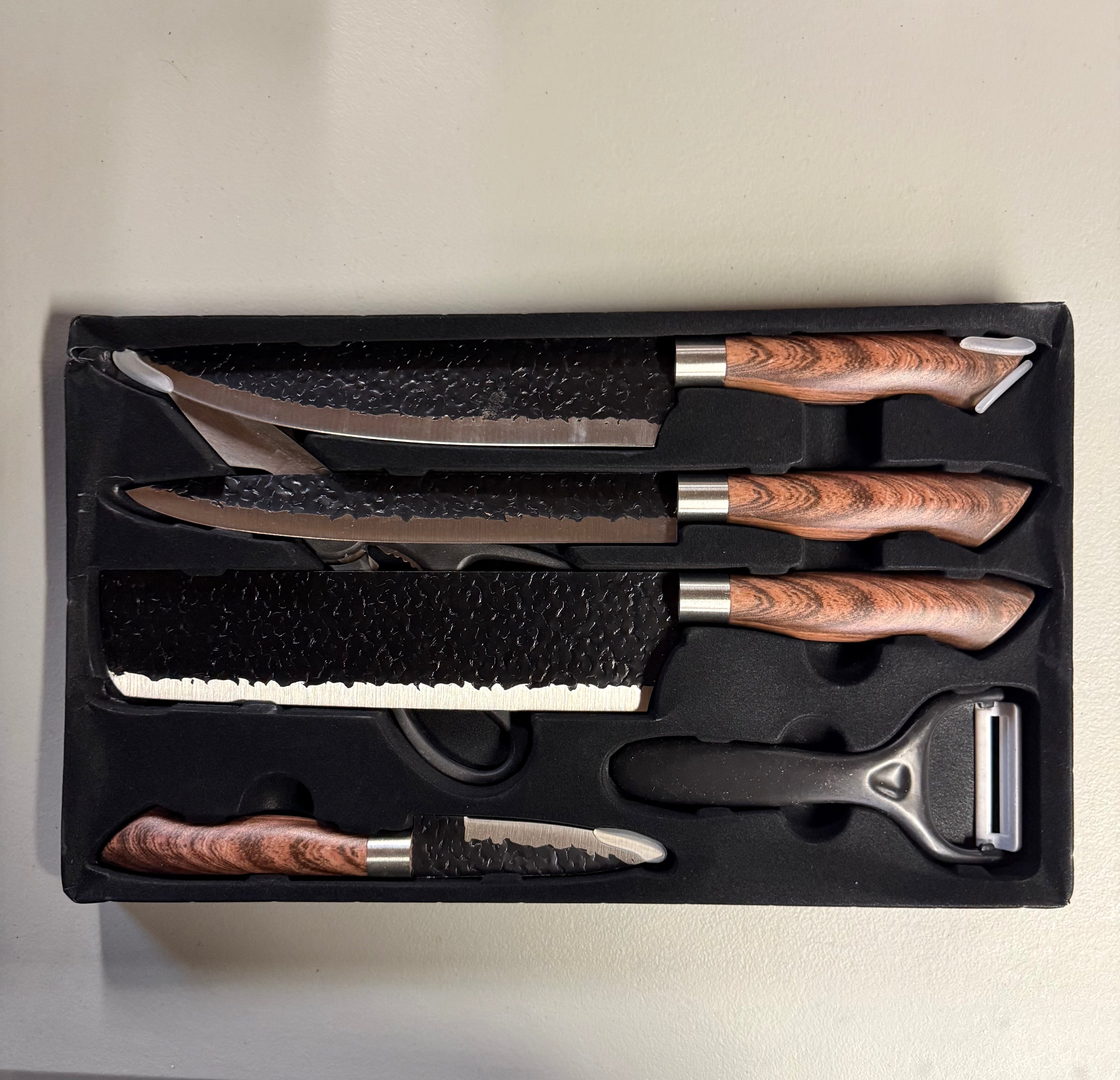 Ereasthos Daily Use Sharp Knives 6-Piece Set - Open Box Like New