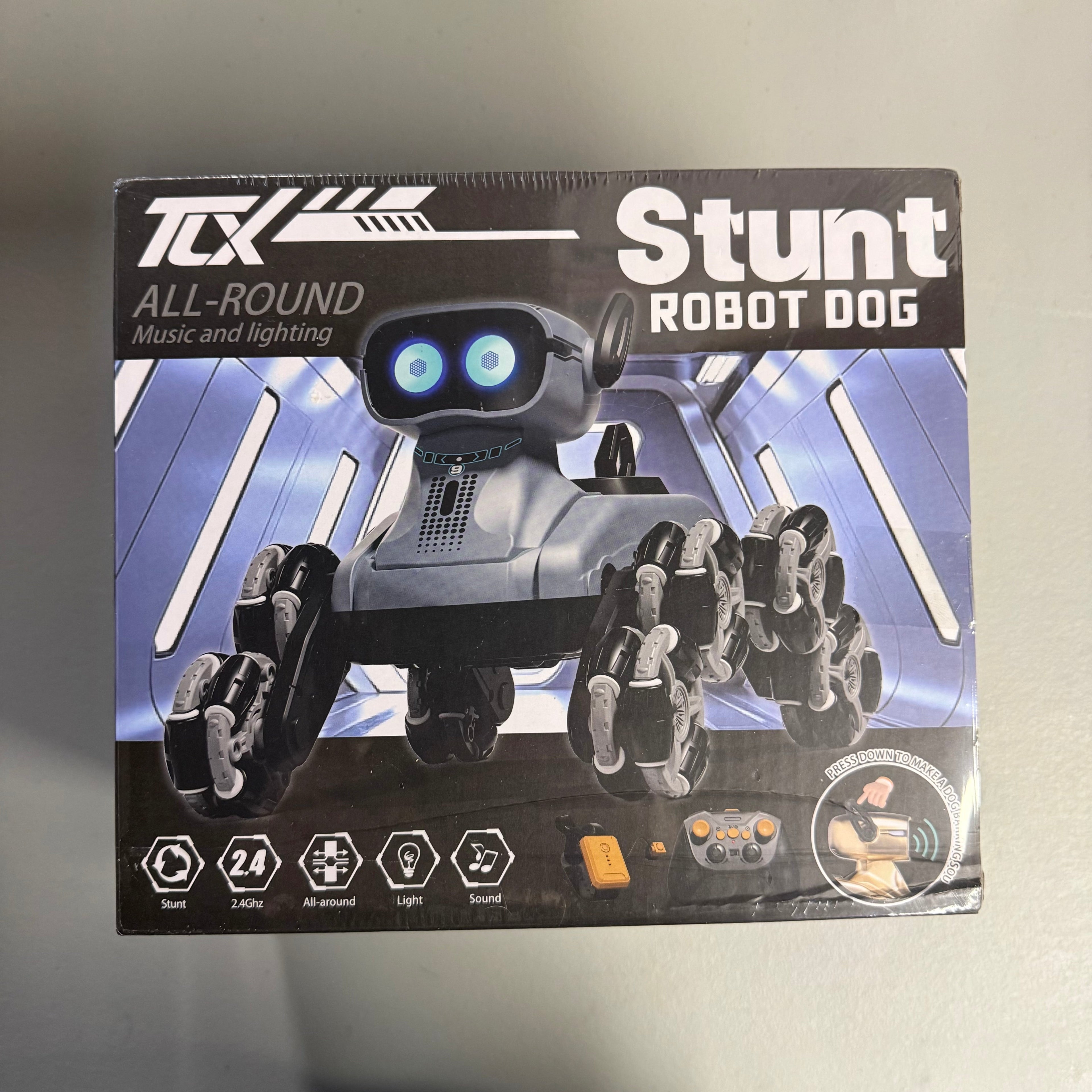 Stunt Robot Dog - RC All-Round with Music & Lighting (New, Sealed)