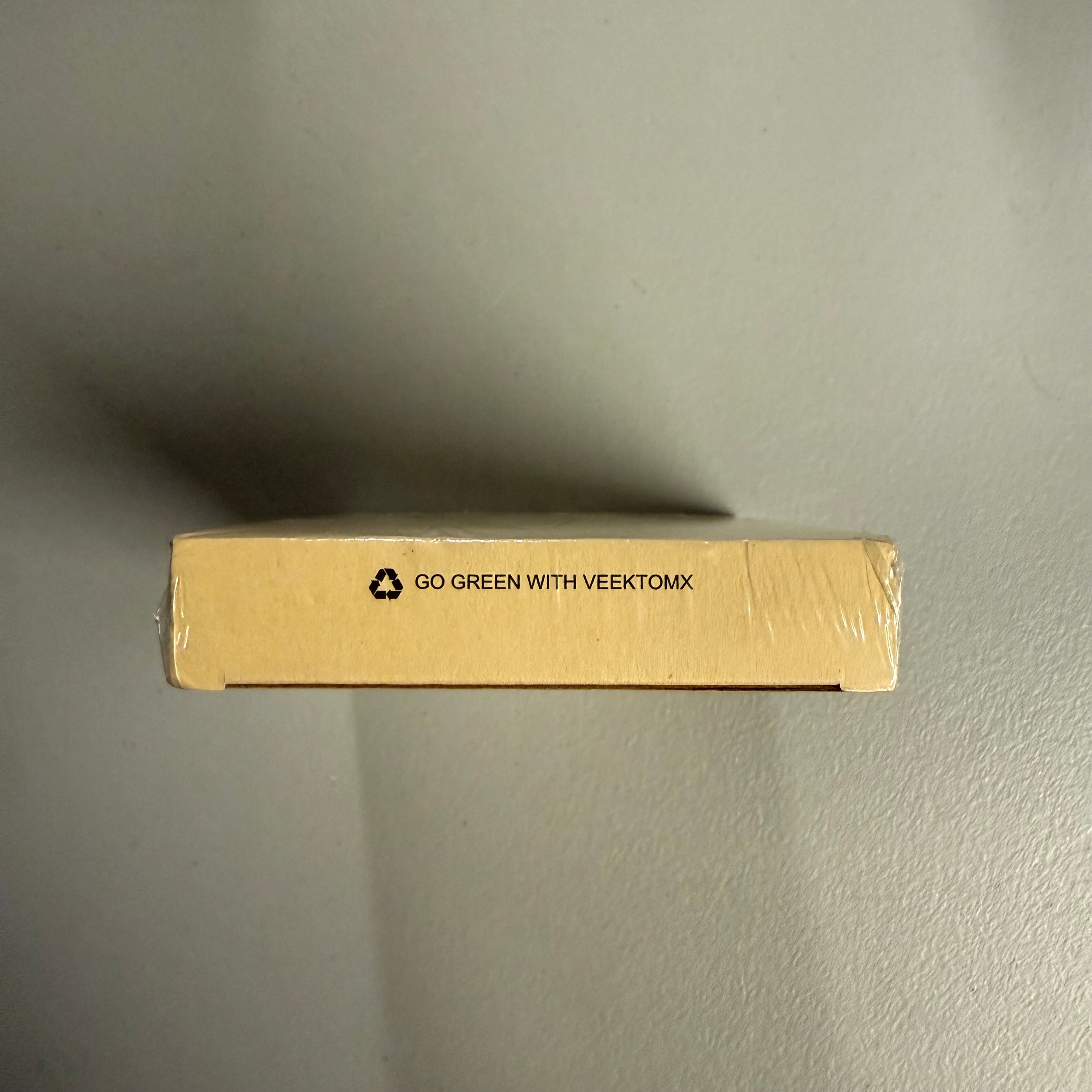 veektomx 10000mAh Portable Power Bank - Safety in, Power out (New)