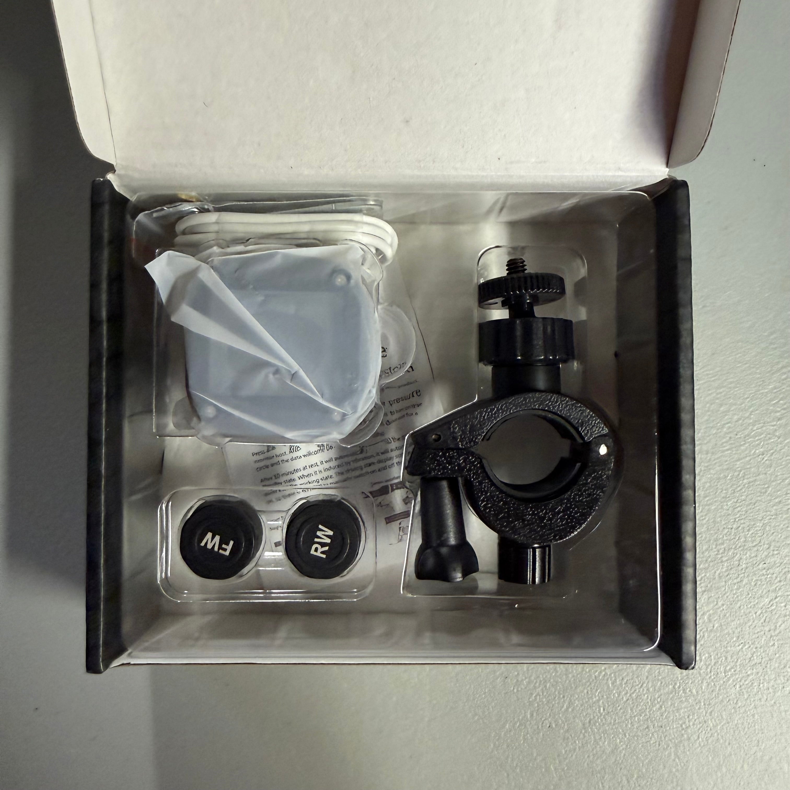 TPMS Tire Pressure Monitoring System - Solar & USB Charging with Digital Display (Open Box, Like New)