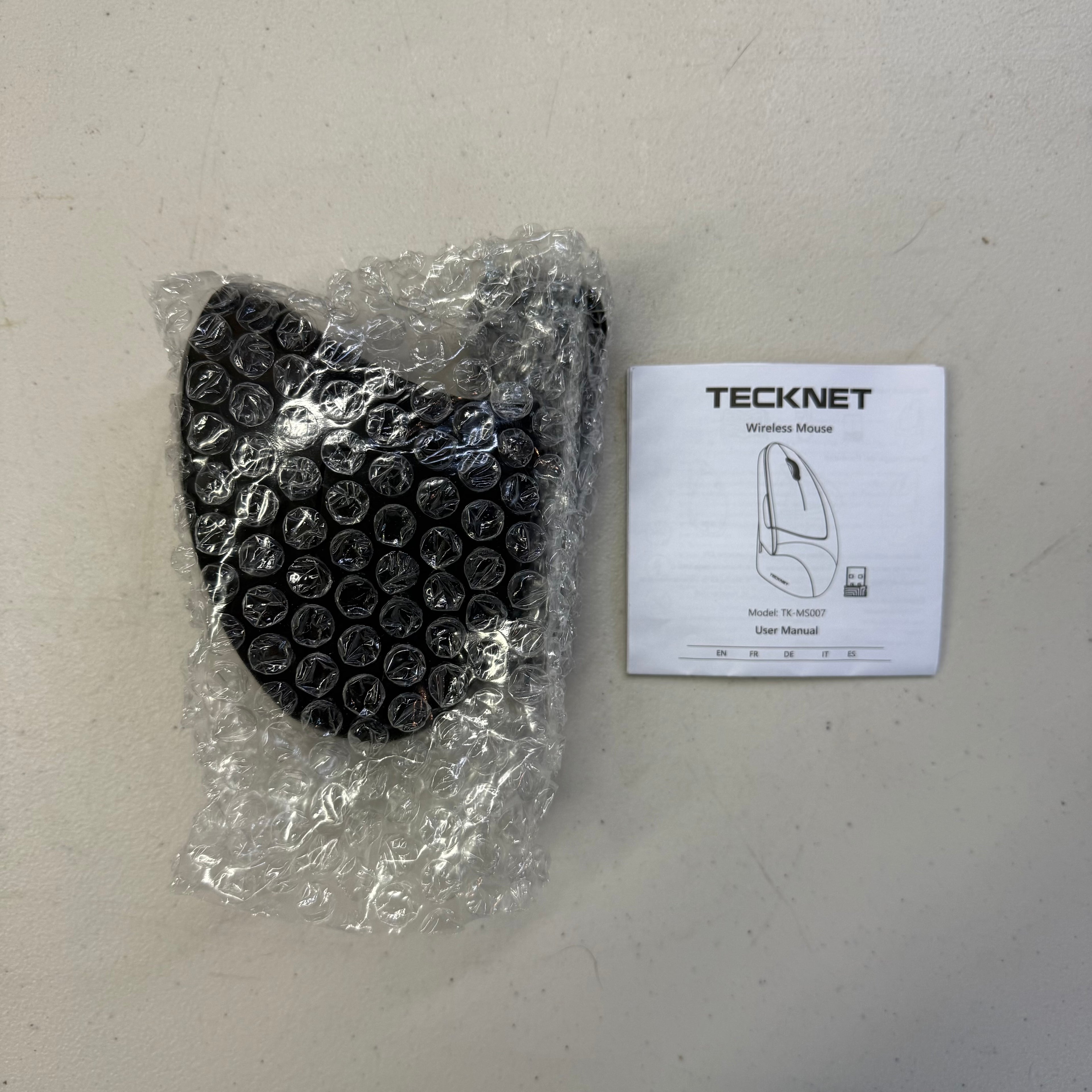TECKNET Ergonomic Wireless Mouse - Vertical Design (Open Box - Like New, Box Worn)