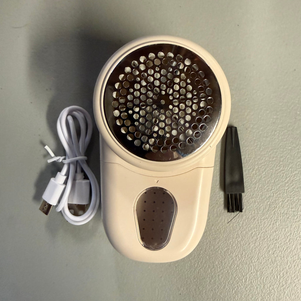 Lint Remover MQ-4 - Electric Fabric Shaver (Open Box, Like New)