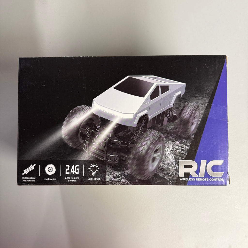 R/C Climbing Monster Truck - 2.4G Wireless Remote Control (New in Box)