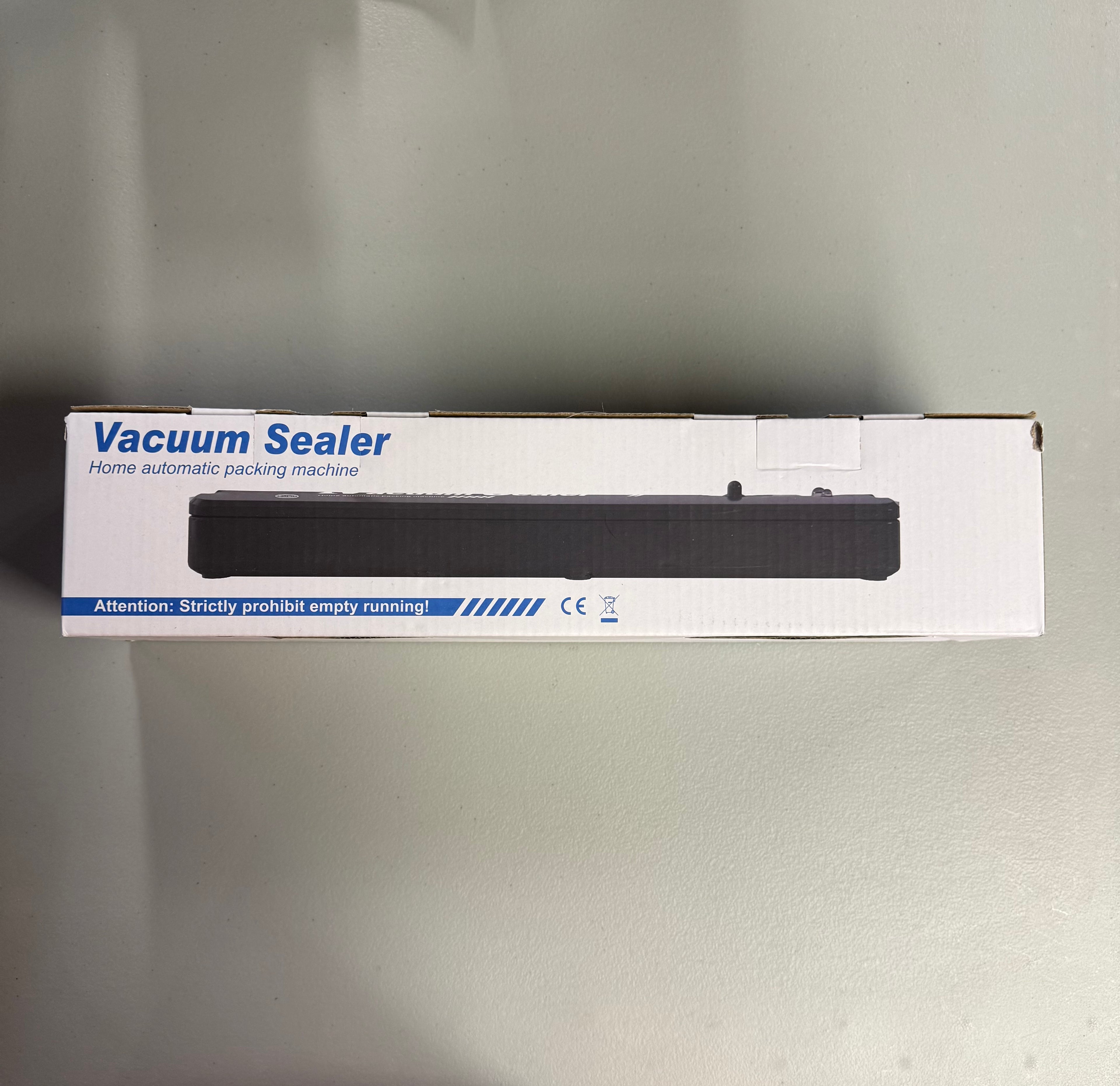 Vacuum Sealer YQ-688 - Home Automatic Packing Machine with Bags (Open Box, Like New)